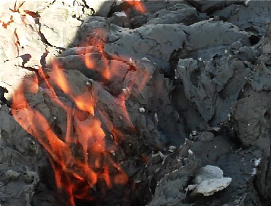 fire from mud volcano